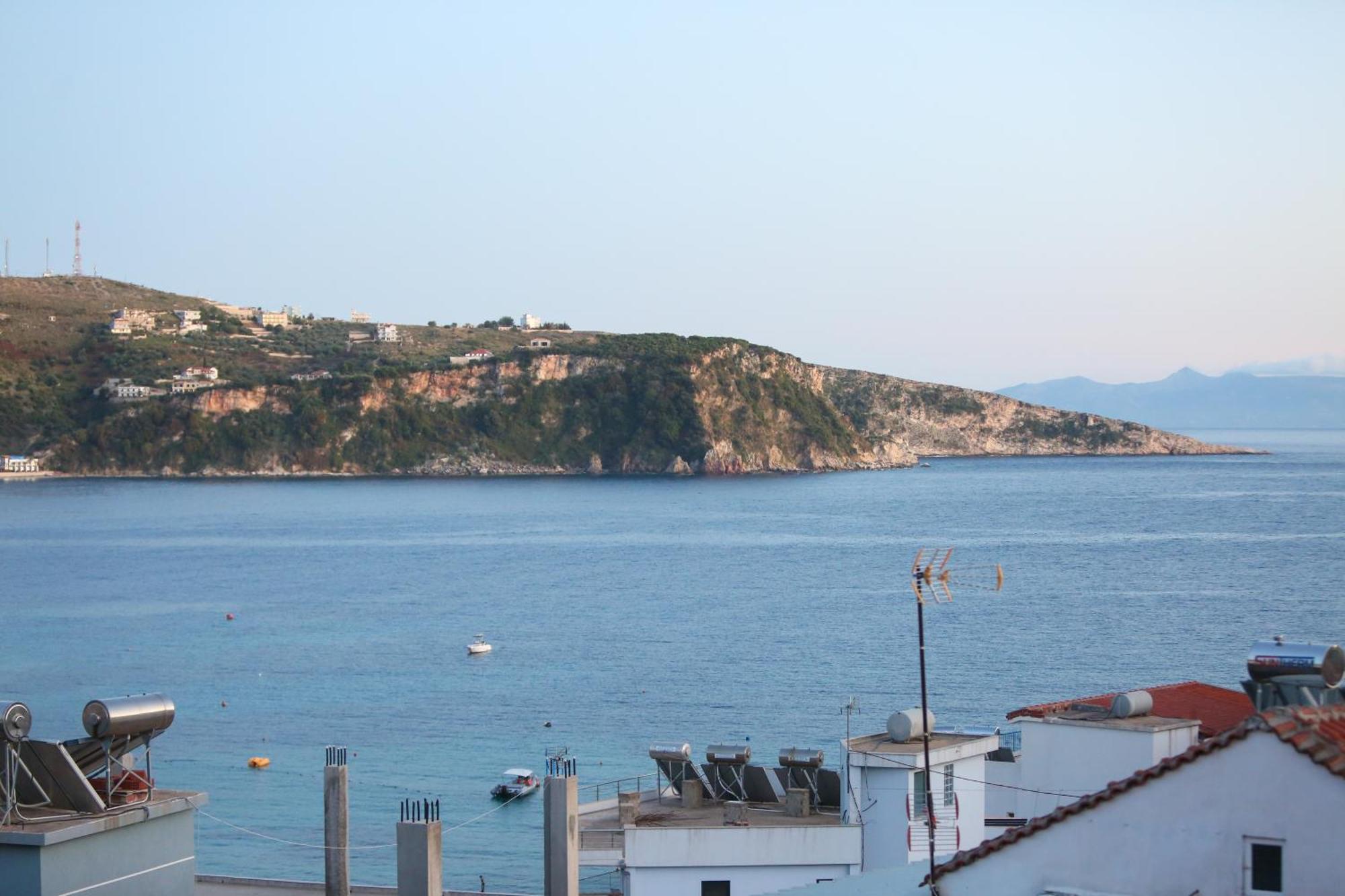 Apartamento Ionian Seaview Himarë Exterior foto