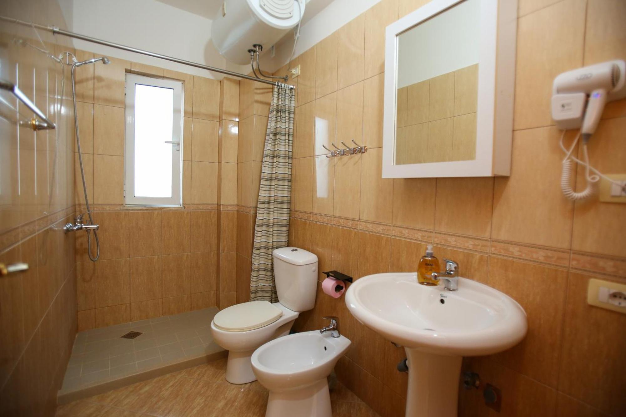 Apartamento Ionian Seaview Himarë Exterior foto